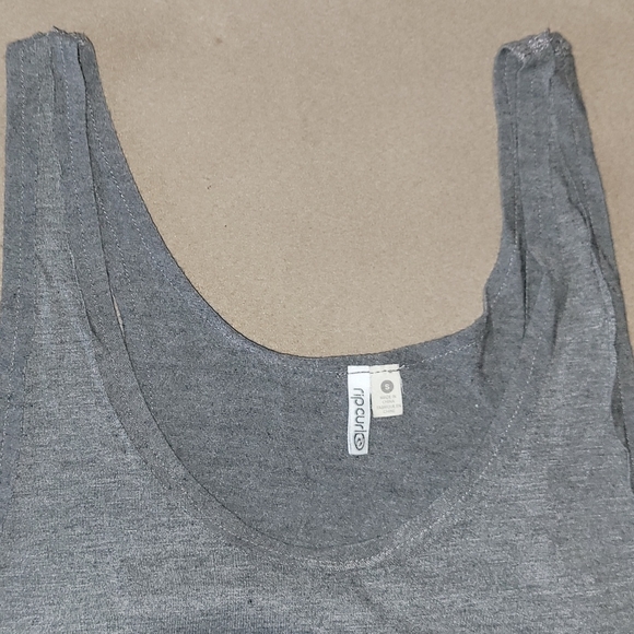 Rip curl tank top small - Picture 6 of 6